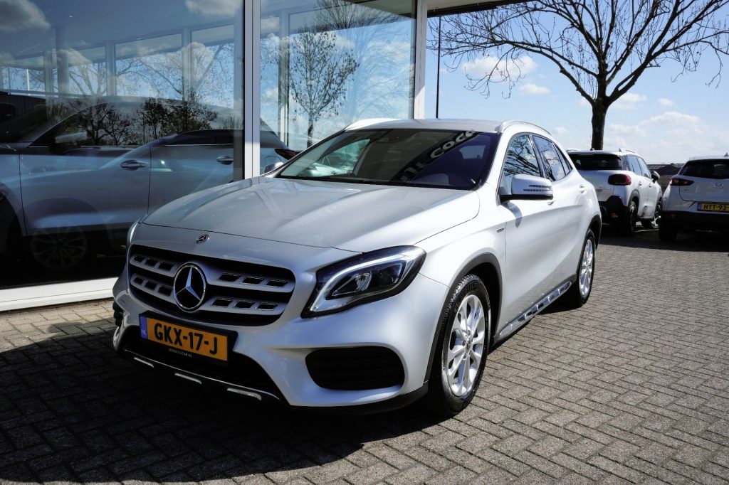 Mercedes-Benz GLA 180 SPORT EDITION- Leer-Camera-Navi- ALL IN PRIJS