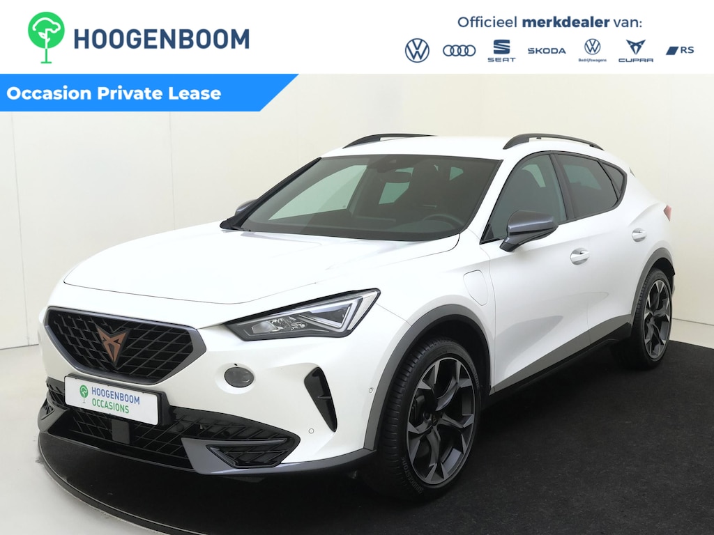 CUPRA Formentor 1.4 e-Hybrid VZ Performance | SoH 95% | Adaptieve demping | Parkeerassistent | Stuurwielverwarming | Achteruitrijcamera | Dodehoek detectie  | Keyless | Navigatie |
