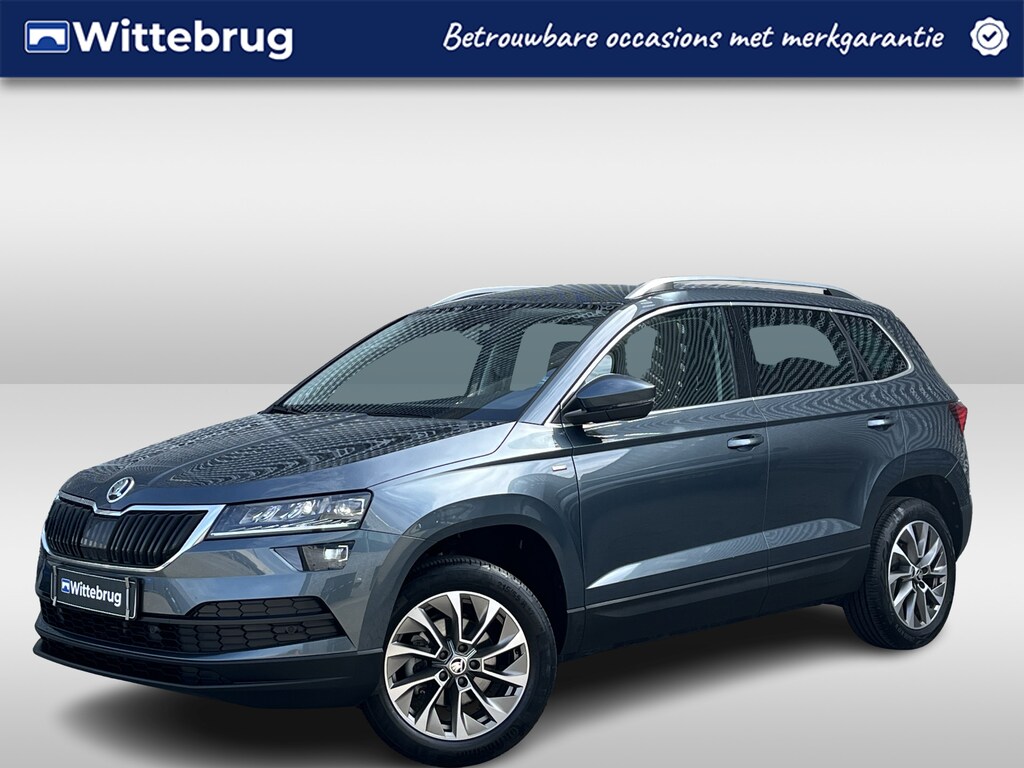 Skoda Karoq 1.0 TSI Ambition / Keyless-Entry / Parkeersensoren V+A / Stoelverwarming V+A / 17" LMV