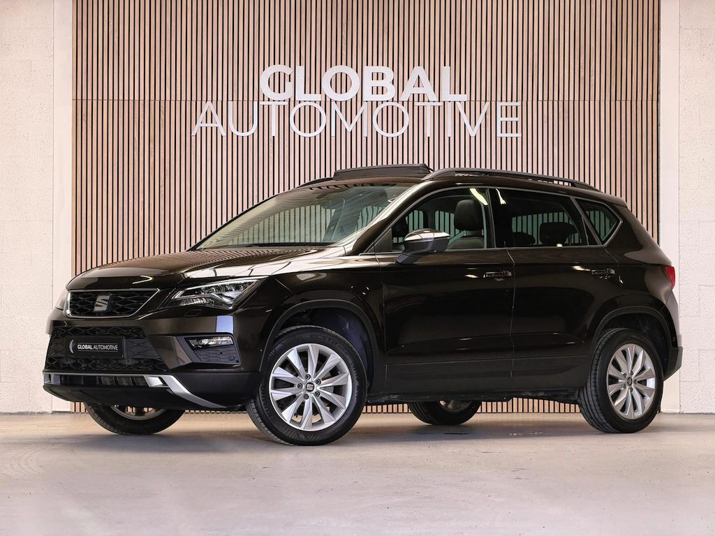 SEAT Ateca 1.4 EcoTSI Style - PANO - LEDER - TREKHAAK - LED