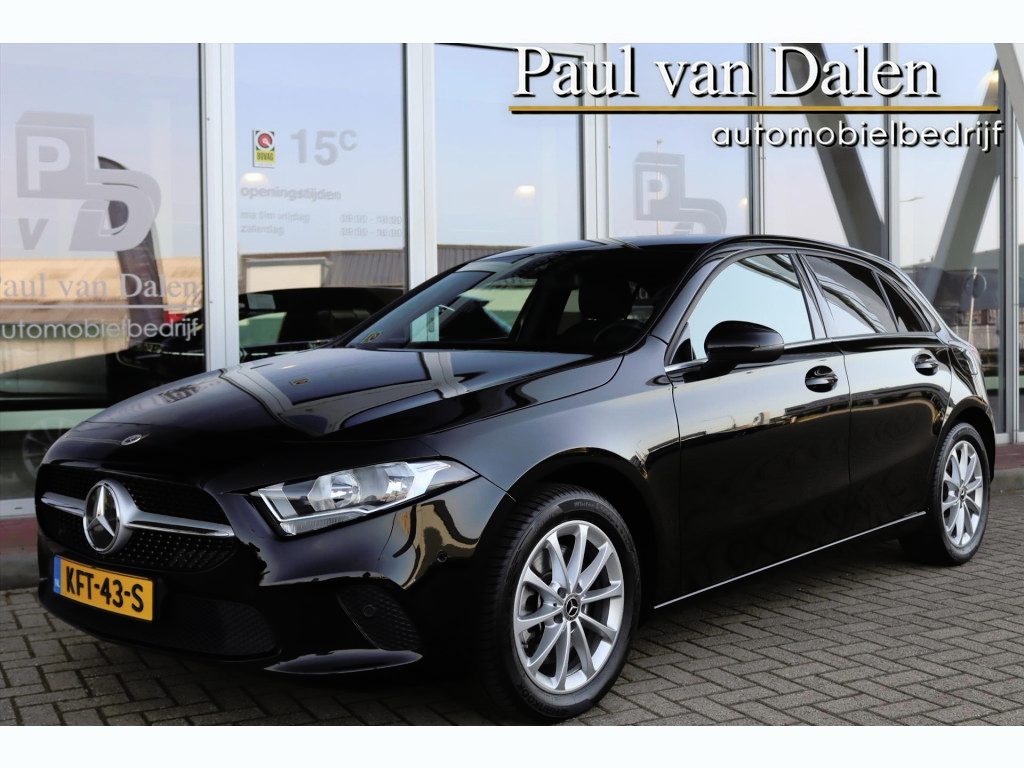 Mercedes-Benz A-klasse A250e 218PK AUTOMAAT BLACK E.D Trekhaak | SOH 100% | Navi | Wide Screen | Cruise | Stoelverw. | Led | Dab | Carplay/Android |