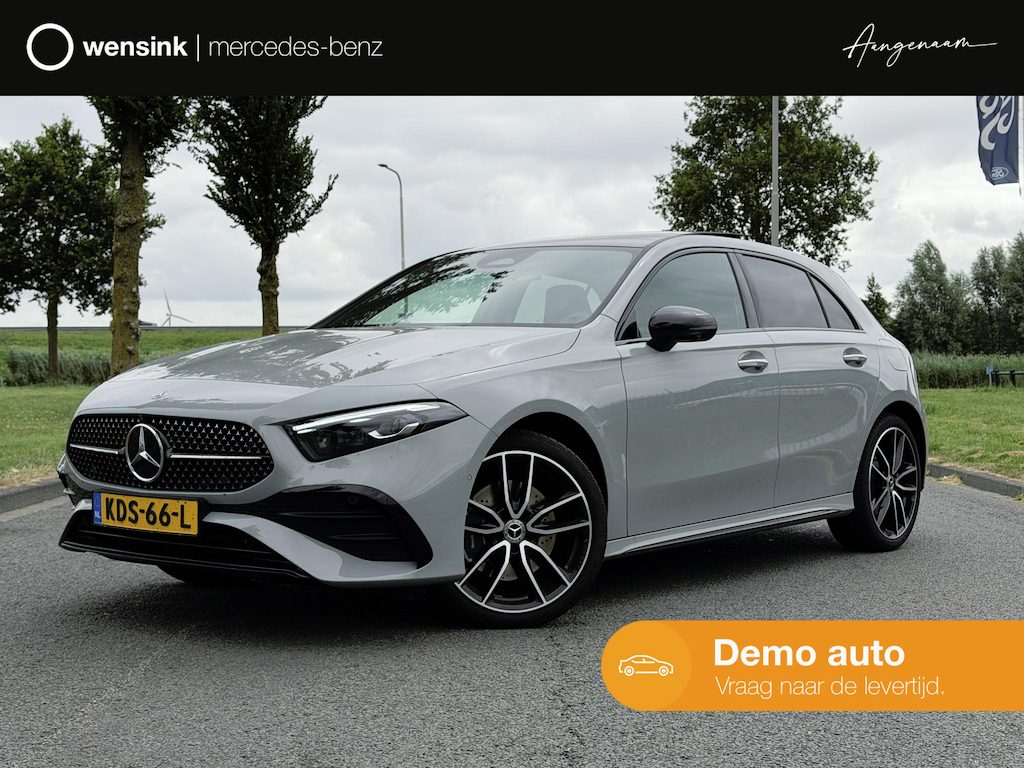 Mercedes-Benz A-klasse 250e Business Solution AMG | Panoramaschuifdak | AMG Plus Line | Head up | Nightpakket | 19 inch AMG-velgen |