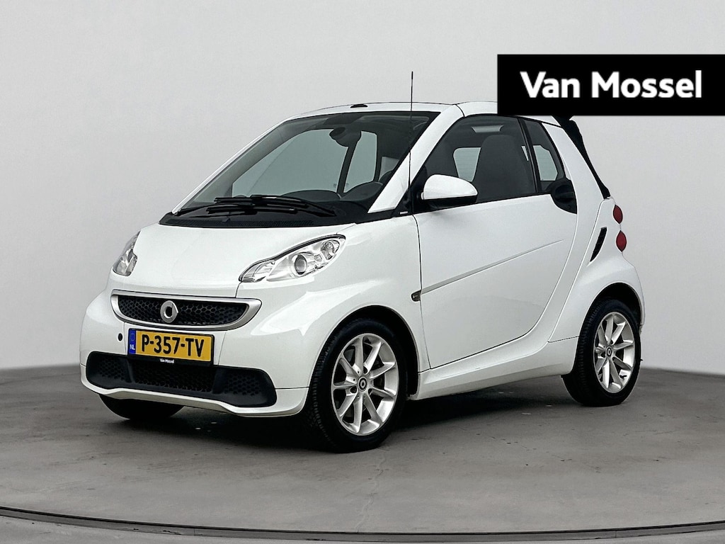 smart Fortwo cabrio 1.0 Passion 84PK | Automaat | Stoelverwarming | Lichtmetalen velgen 15" | Airco | All season banden