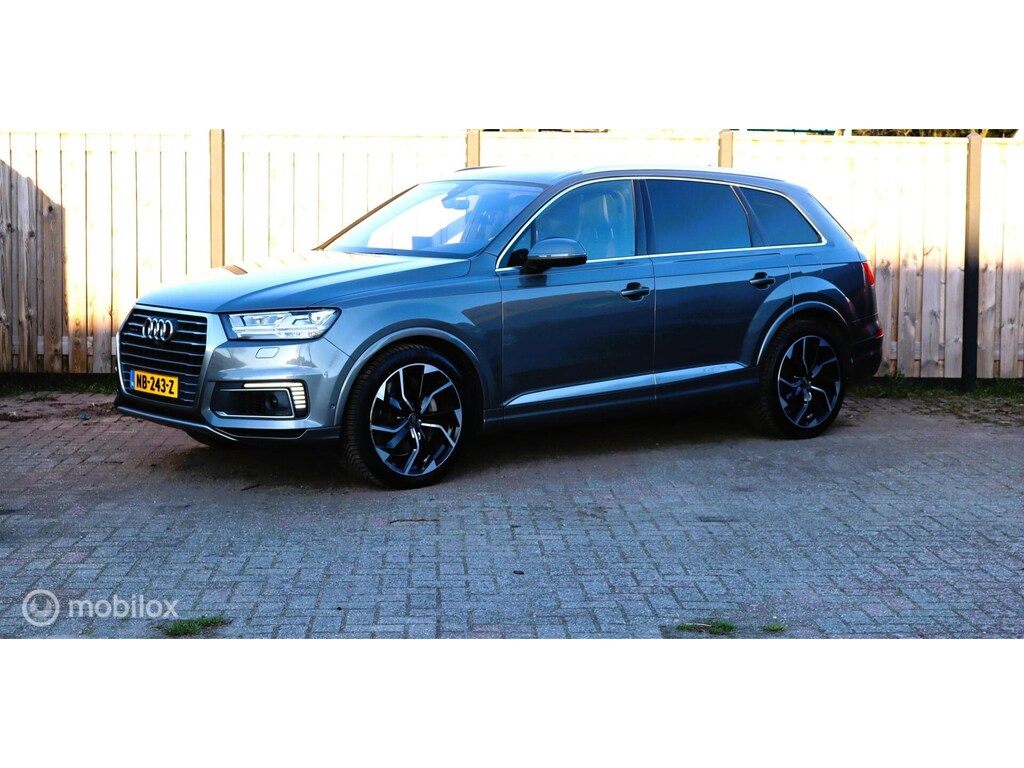 Audi Q7 3.0 TDI e-tron quattro Sport