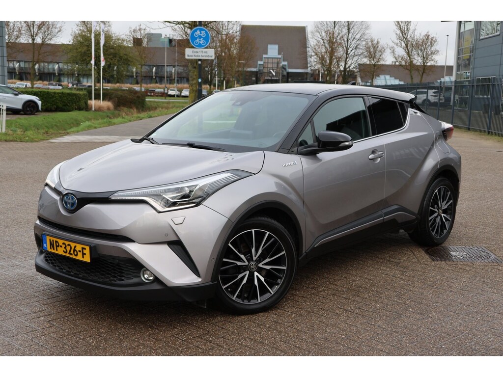 Toyota C-HR / C-HR+ 1.8 Hybrid Bi-Tone | 98.000 km | Leder | Trekhaak | Stoel- & Stuurverwarming |