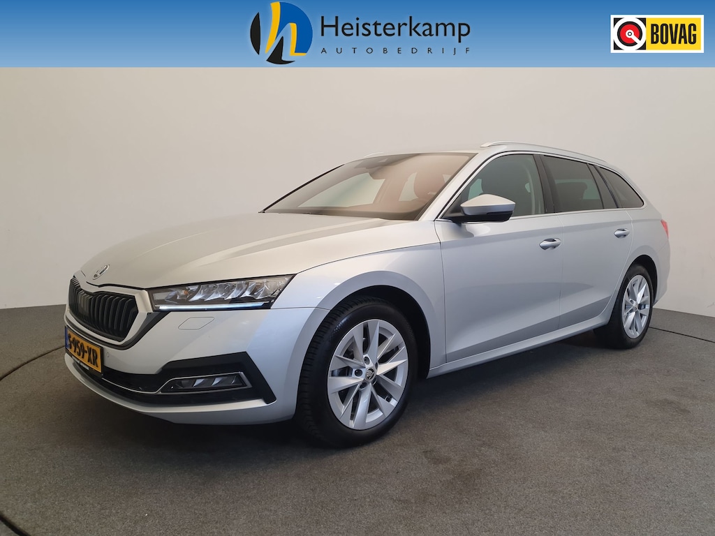 Skoda Octavia Combi 1.5 e-TSI 150pk DSG/AUT Business Edition Wegklapbare trekhaak, Camera, Winterpakket
