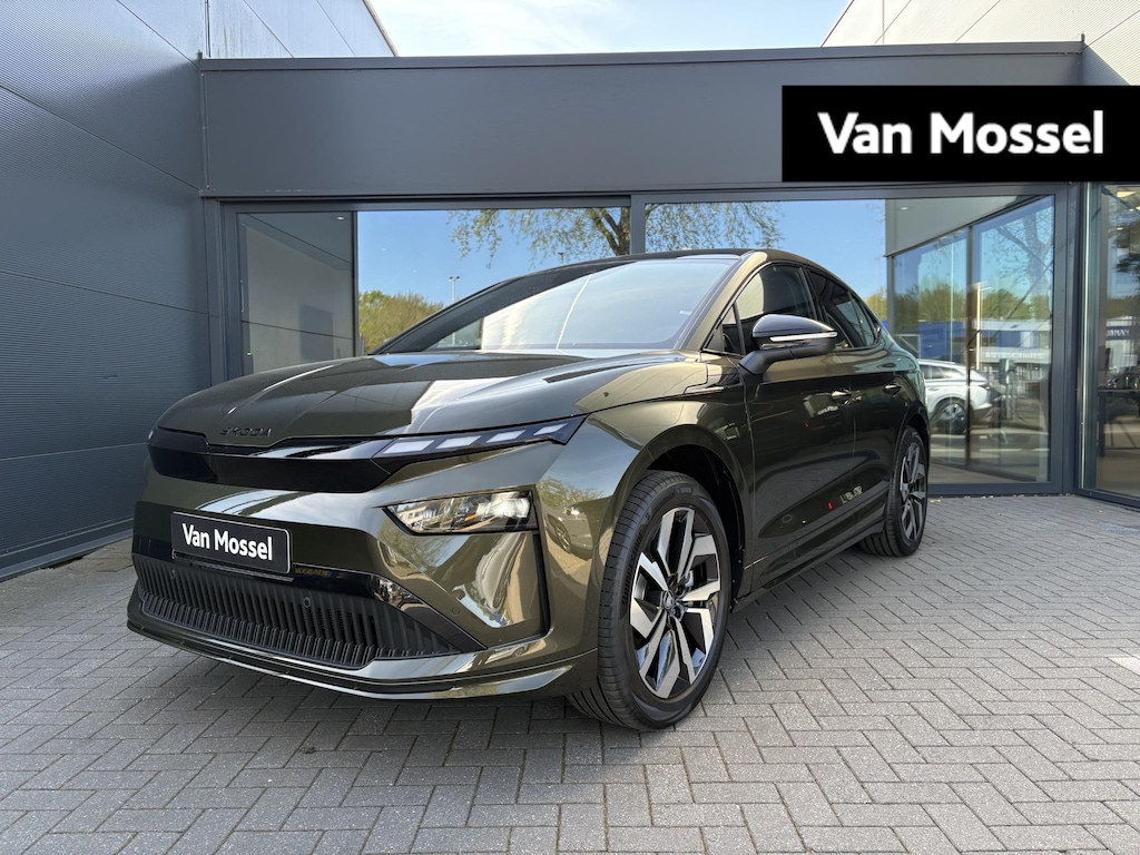 Skoda Enyaq Coupé 85 Sportline 286 PK | DIRECT LEVERBAAR | Automaat | Matrix LED Koplampen | Navigatie | Achteruitrijcamera | Climate Control | Adaptive Cruise Control | Parkeersensoren | Elektrische achterklep | Privacy Glass | Stoelverwarming | Lichtmetalen velgen | €2500 Inruilpremie! | DIRECT LEVERBAAR!