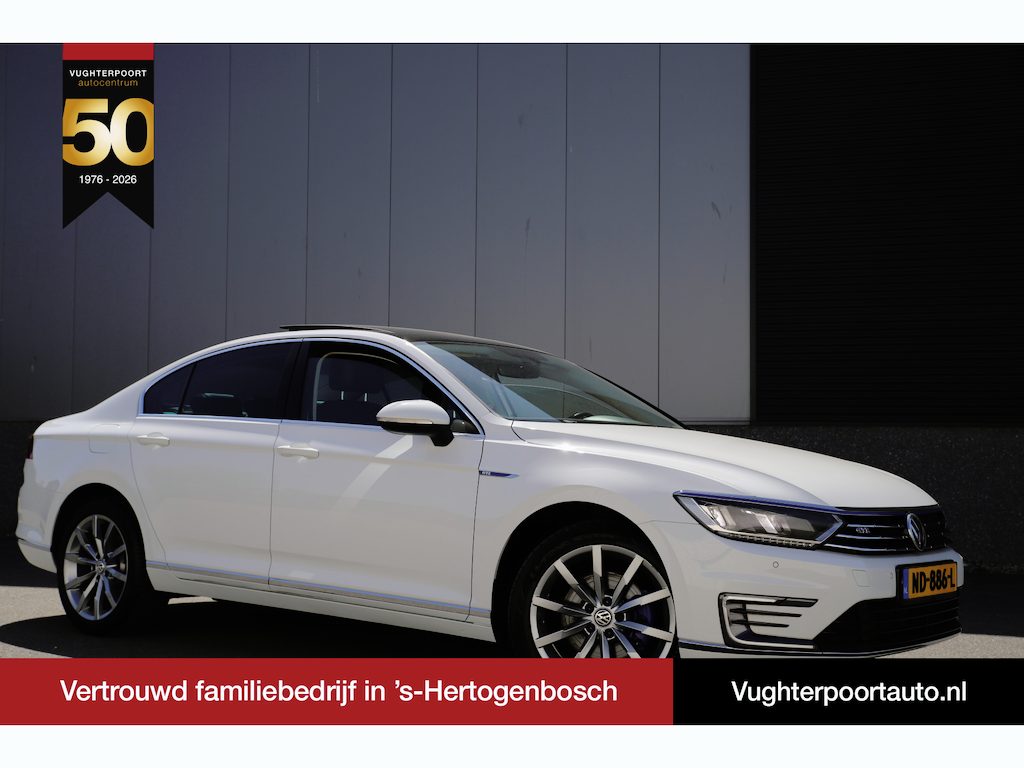 Volkswagen Passat 1.4 TSI GTE 218pk/*Highline*Adaptive/Virtual/Sunroof/Trekh./Leder/18"