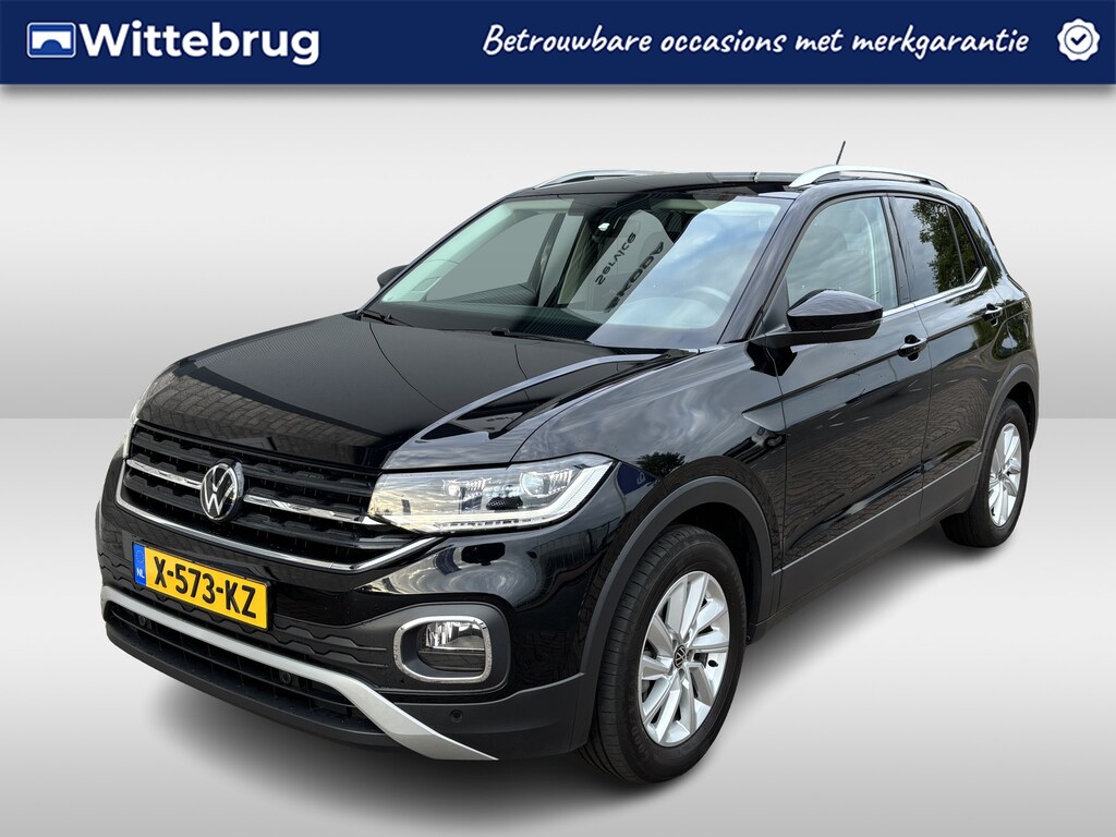 Volkswagen T-Cross 1.5 TSI Style / AUTOMAAT/ 150 PK/ PARKEER SENSOREN V+A/ CAMERA/ APP-CONNECT/ STOELVERWARMING/ ACC/ CLIMA/ DAB/ DIGITAL DASH/ LED/ LANE-ASSIST/ ISOFIX/ 16'' LMV