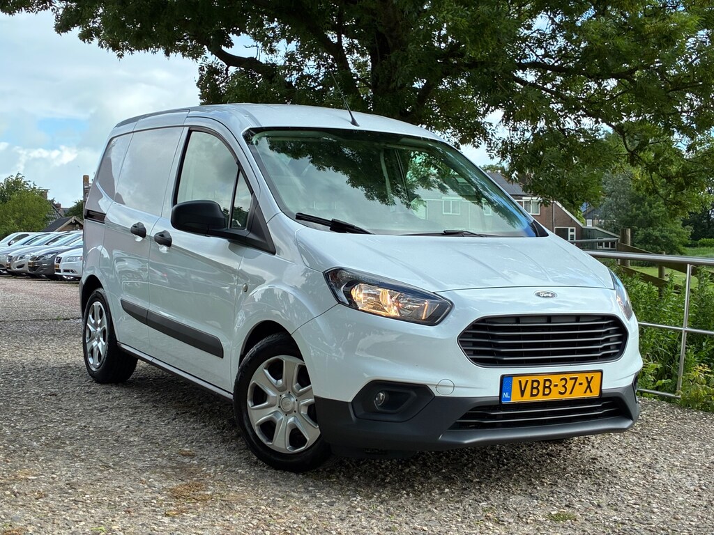 Ford Transit Courier 1.5 TDCI Trend | Airco + Radio + Schuifdeur Nu € 6.975,- Ex BTW !!!