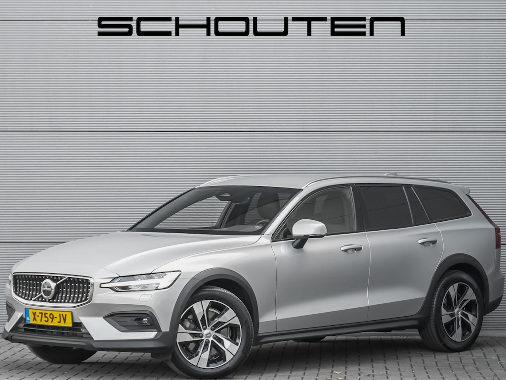 Volvo V60 Cross Country 2.0 B5 AWD Plus Camera Stuur & Stoelverw H/K Memory Standverwarming