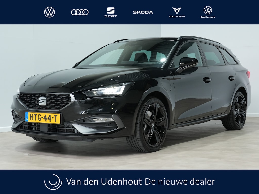 SEAT Leon Sportstourer 1.5 TSI e-Hybrid 204pk FR Business | Black Pack | 18" | Camera | Android/Carplay | Full-LED 295