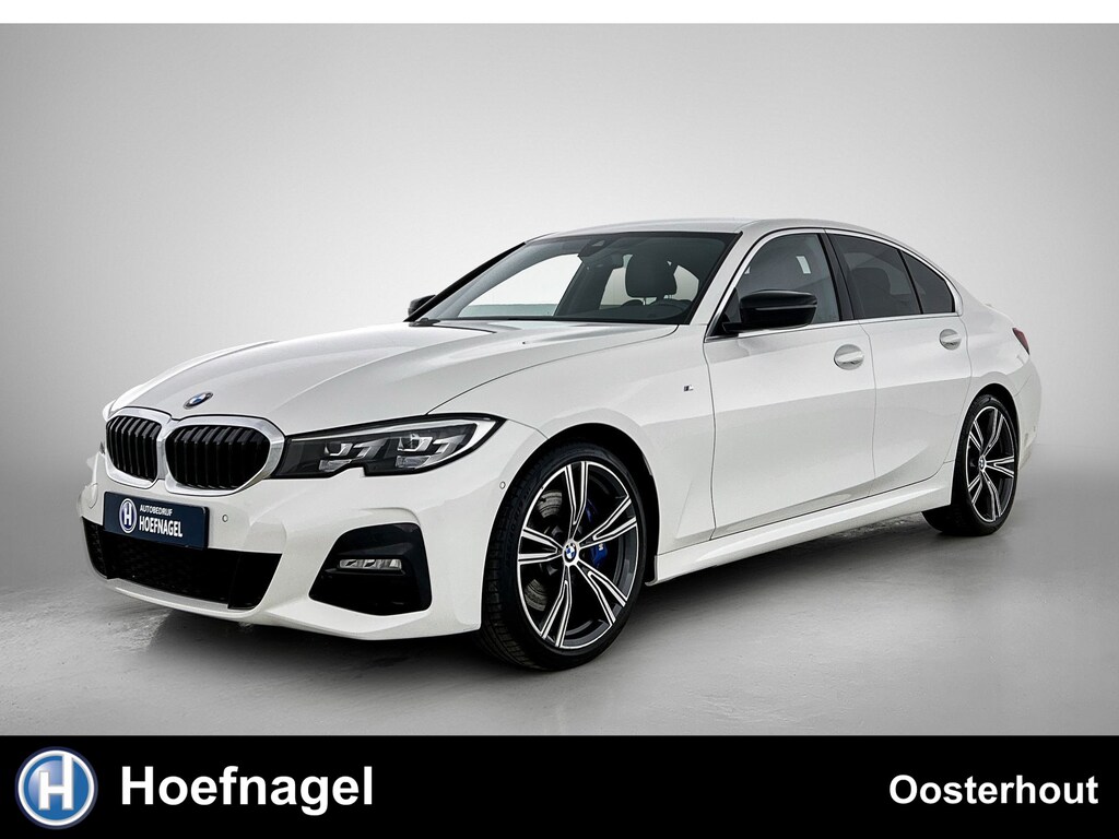 BMW 3-Serie 320i Executive M sport | Automaat | Cruise control | CarPlay | Camera | Parkeersensoren