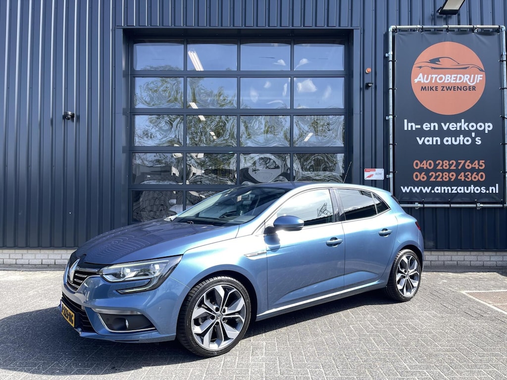 Renault Megane 1.2 TCe Intens CAMERA|KEYLESS|SFEERVERLICHTING|LED|TREKHAAK|STOELVERWARMING