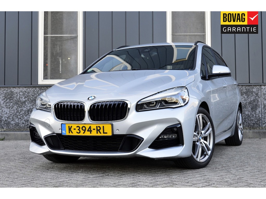 BMW 2-Serie Active Tourer 218i M-sport Rijklaarprijs-Garantie Leder/Stof sport interieur Navigatie Led Camera Trekhaak
