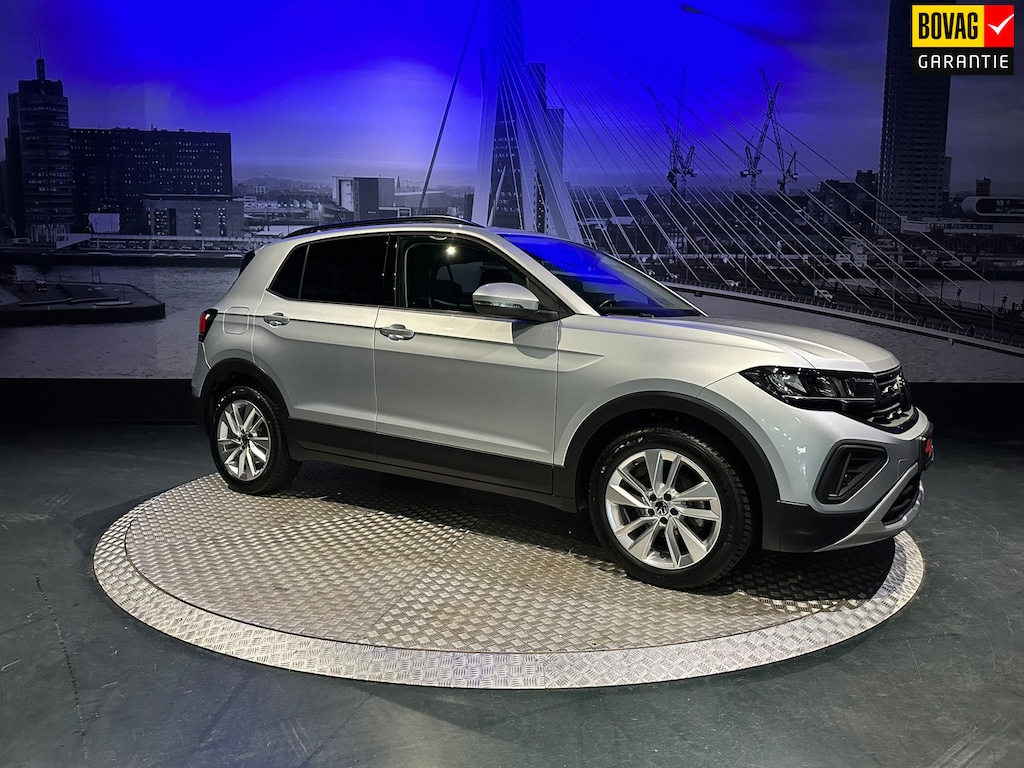 Volkswagen T-Cross 1.0 TSI Life Edition *Camera*AppConnect*Winterpack*