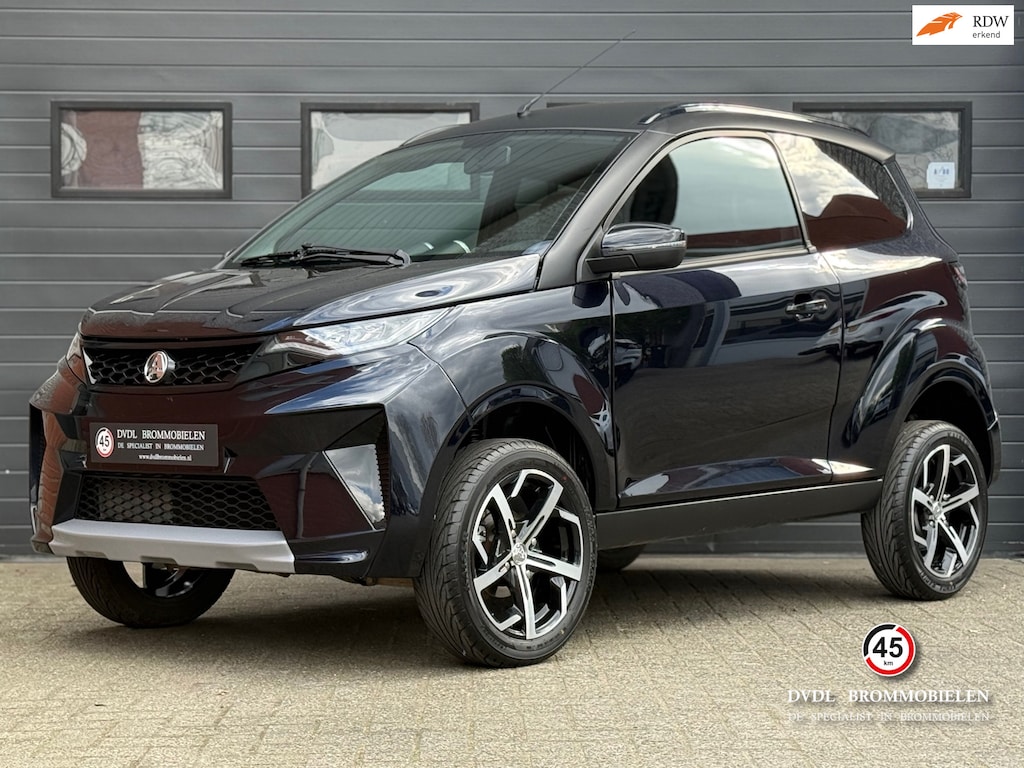 AIXAM Crossover XXL Brommobiel DEMO 07-2025 1eig 4700km ZGAN