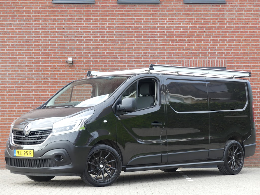 Renault Trafic 2.0 dCi 145 T29 L2 Navigatie/Trekhaak/PDC/Camera