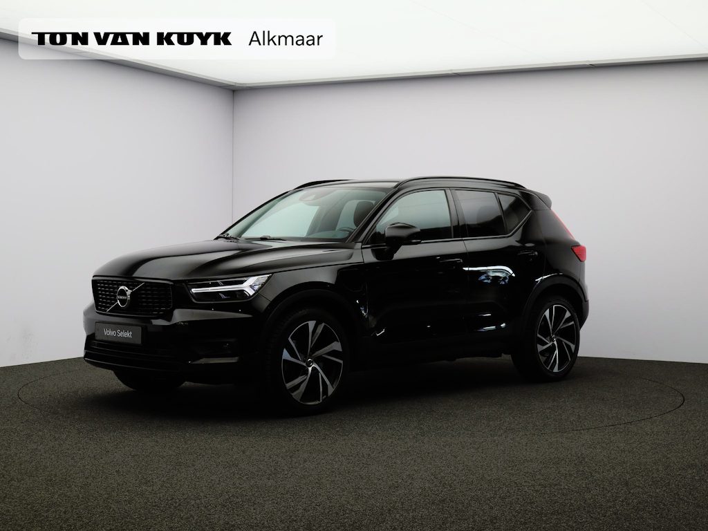 Volvo XC40 T4 Recharge R-Design / Trekhaak / 20" / Park assist v+a+camera / Privacy glass