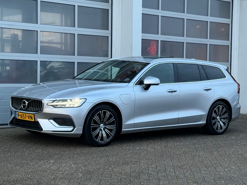 Volvo V60 2.0 T8 Twin Engine Inscription Pano Camera Trekhaak SOH 86,6%