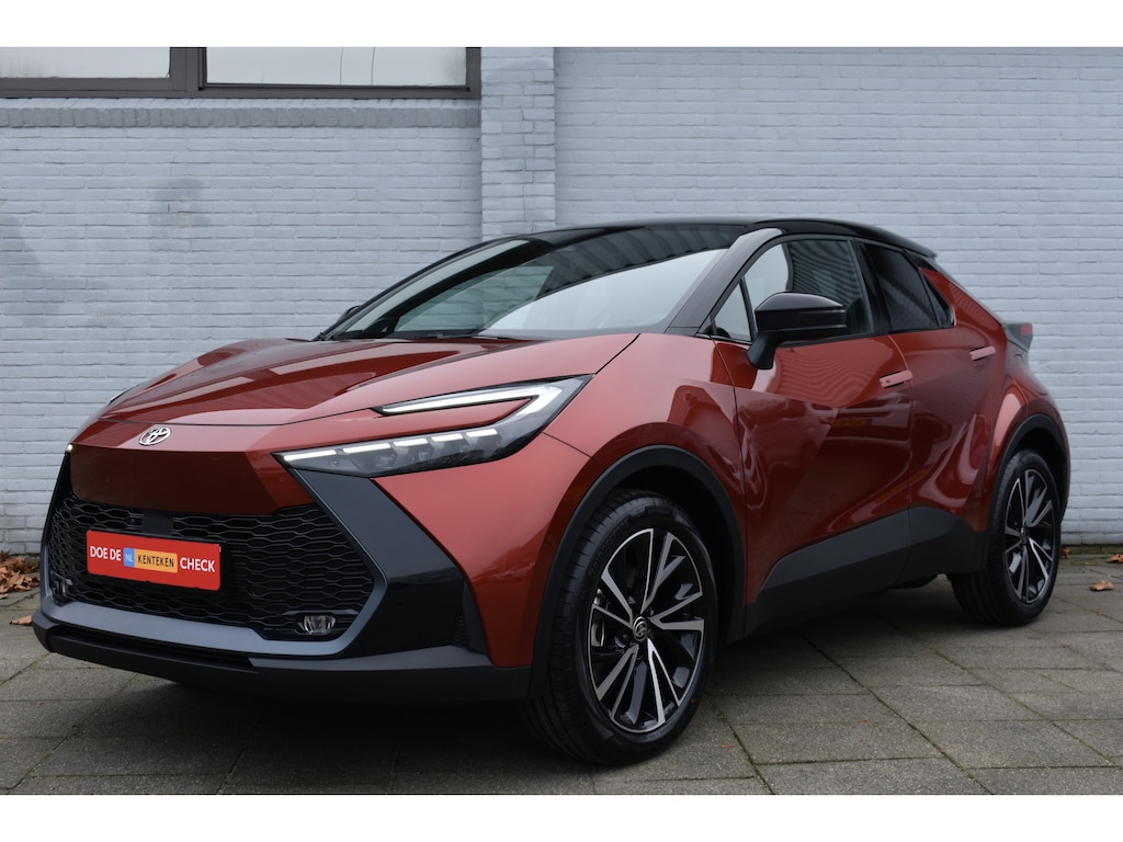 Toyota C-HR / C-HR+ 2.0 Plug-in Hybrid 220 Executive Automaat 223pk | JBL | PDC | 360 camera | Pano dak | Stuur&stoel verwarming | EPP |