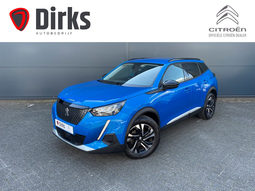 Peugeot 2008 100pk Allure Pack (Camera - Automatische Airco - i-cockpit - Navigatie - 17" - Apple Carplay - LED)