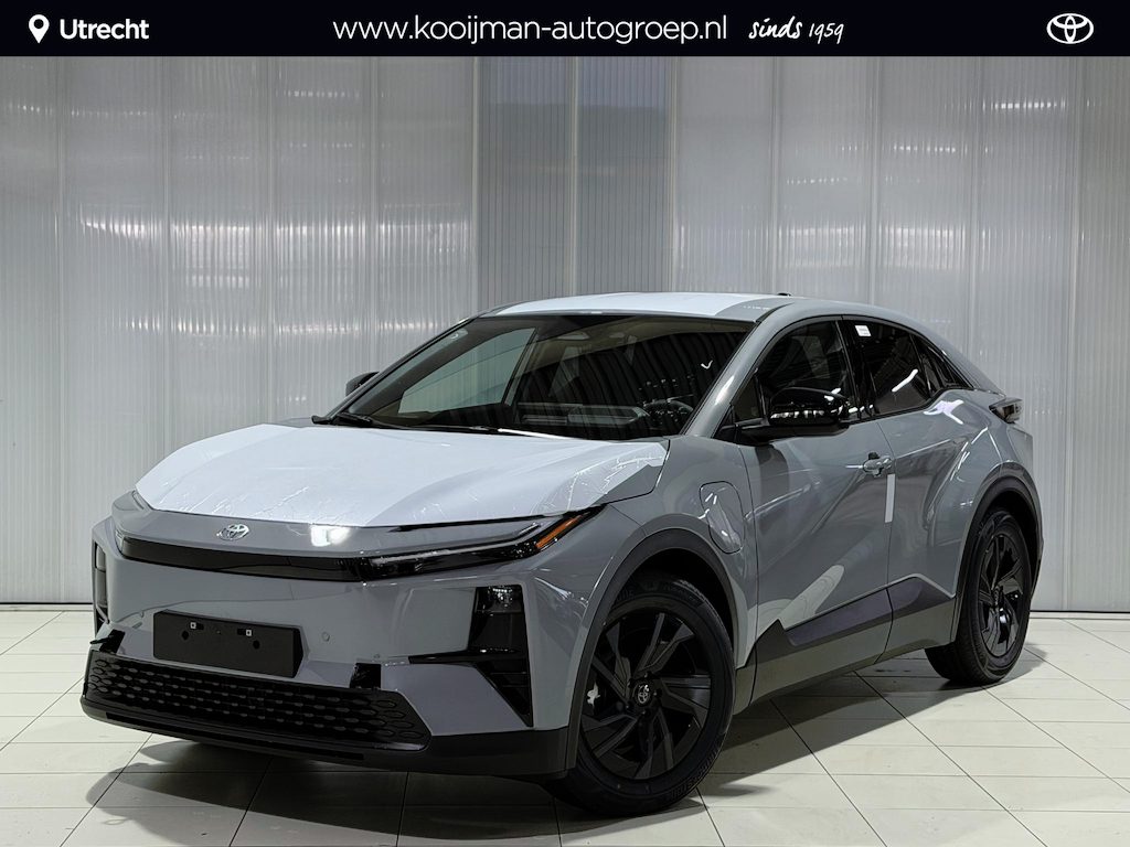Toyota C-HR / C-HR+ First Edition 77 kWh Staat in bestelling, 2,99% Financial Lease, € 3.000 INRUILPREMIE