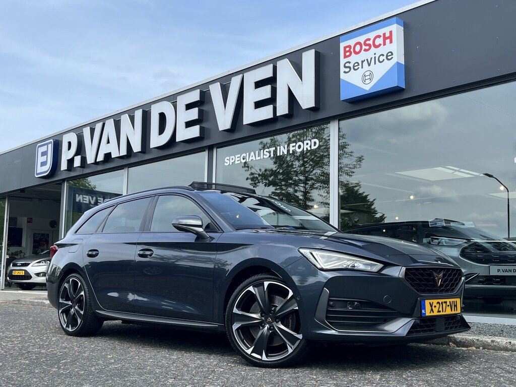 CUPRA Leon Sportstourer 1.4 e-Hybrid VZ Performance 204pk/150kW DSG Automaat | Full Options | SoH 89% | Panodak | Virtual Cockpit | iACC | Side Assist |