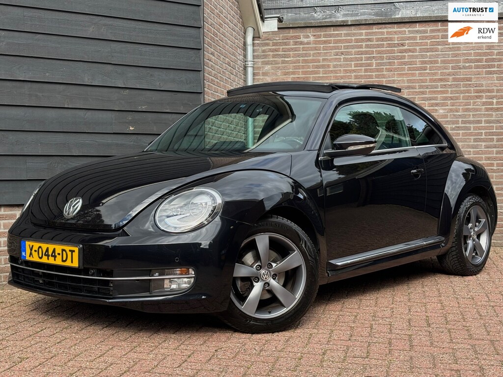 Volkswagen Beetle 1.2 TSI Design BlueMotion | Automaat | Pano | PDC | Leder | Navi