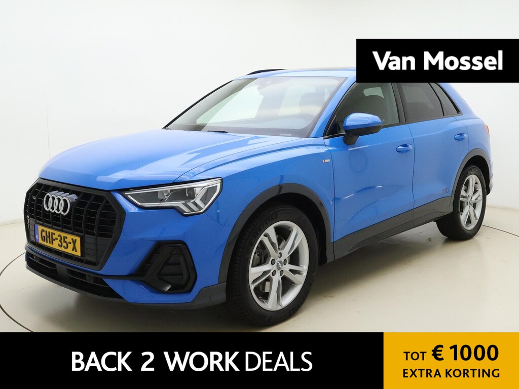 Audi Q3 40 TFSI quattro S Line edition one | 190PK | Schuif/Kanteldak | Half Lederen Sportstoelen | Apple Carplay / Android Auto | Camera | Elektrische Kofferklep | Lichtmetalen Velgen |