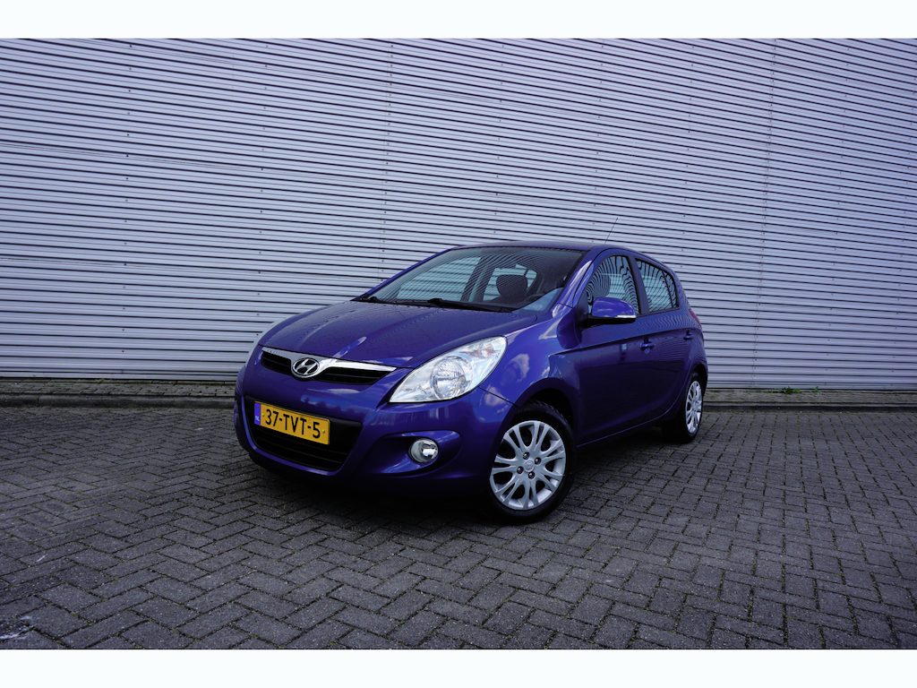 Hyundai i20 1.2i Plus Climate / Elektr. ramen / NAP