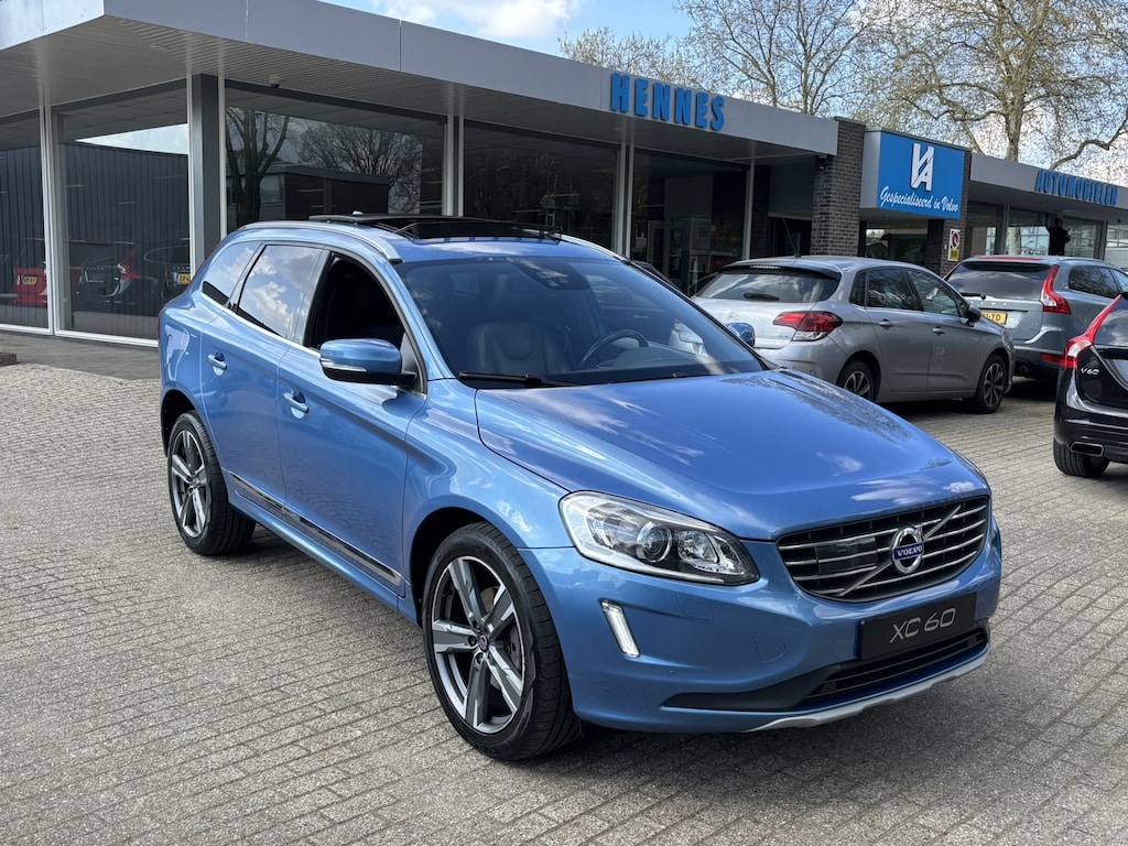 Volvo XC60 T6 AWD Summum Inscription ACC Pano