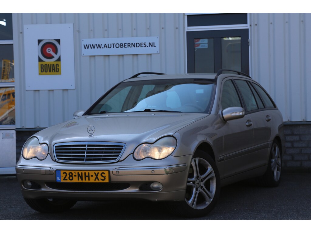 Mercedes-Benz C-klasse Combi 240 Elegance 6 Cilinder Automaat*Nieuwe APK*Youngtimer*NL-Auto*Leder/Trekhaak/Climate-Control/Cruise-Control*
