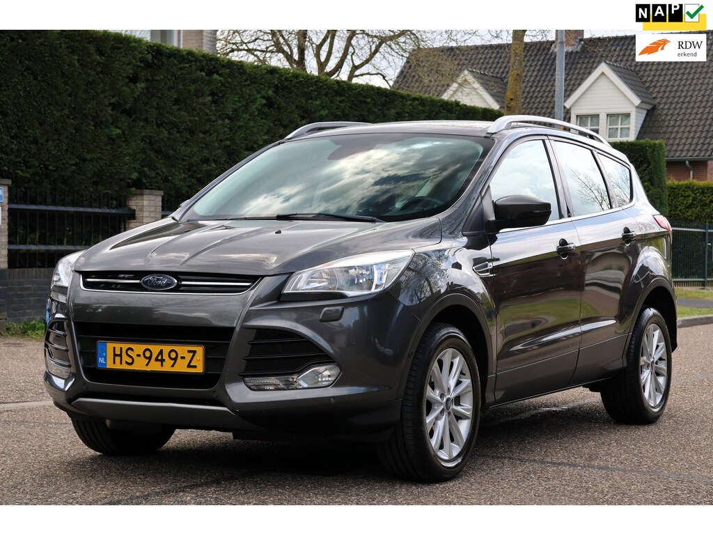 Ford Kuga 1.5 Titanium | NAVI | CLIMA | CRUISE | CAMERA | TREKHAAK | NAP | MOOIE GOED ONDERHOEDEN AUTO |