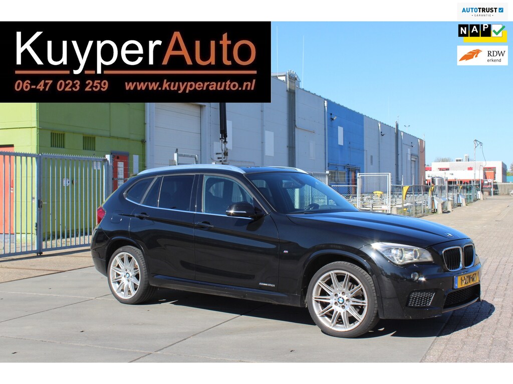 BMW X1 SDrive20i High Executive M uitv. nap ,,leder panorama