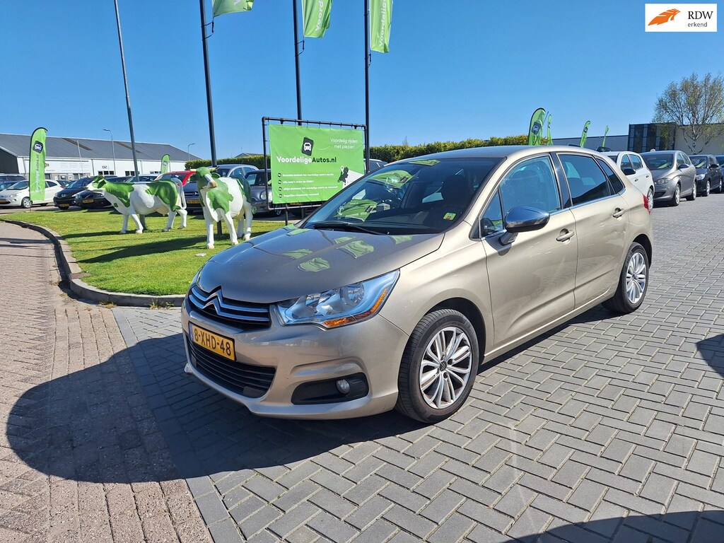 Citroën C4 1.2 PureTech Exclusive / Nieuwe distributieriem / Nieuwe APK