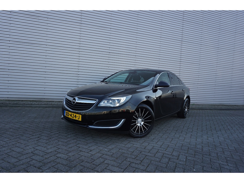 Opel Insignia 1.6 CDTI Innovation AUTOMAAT - Airco / Navi / Cruise / Elektr. ramen / Lm velgen / APK t/m 06-2027