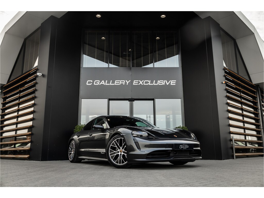 Porsche Taycan 79 kWh - Sport Chrono + | Panorama | Bose | 360 Camera