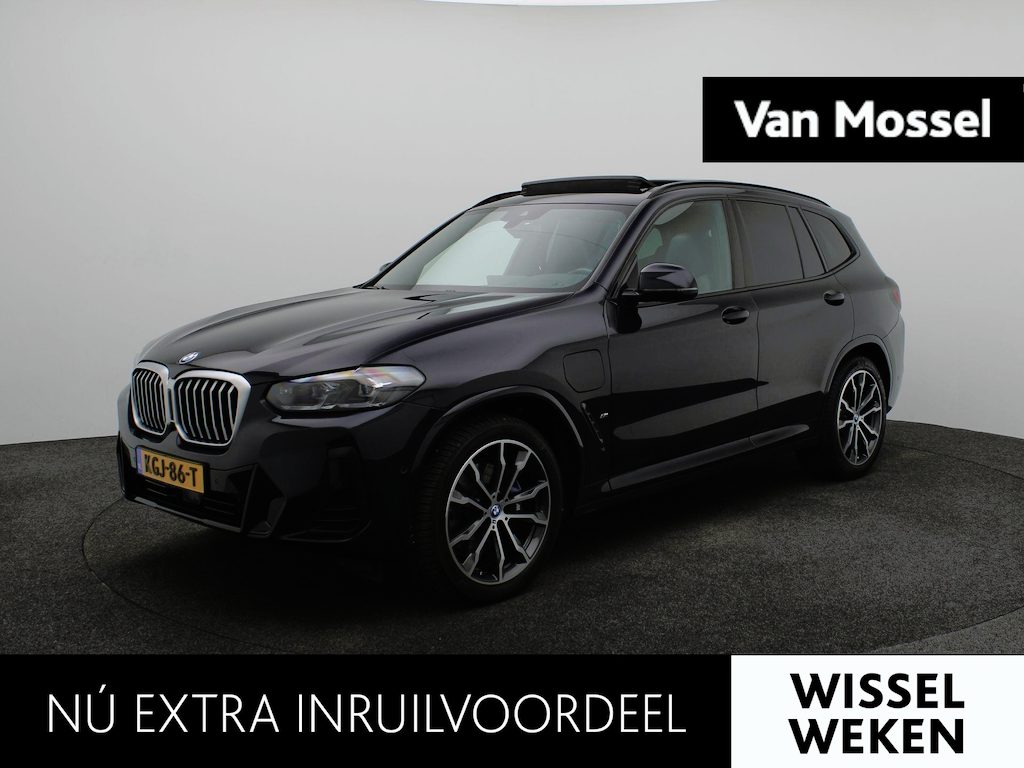 BMW X3 xDrive30e High Executive | M-Sport | Pano| | HK Audio | HUD | | ACC | Memory | All Season Banden |