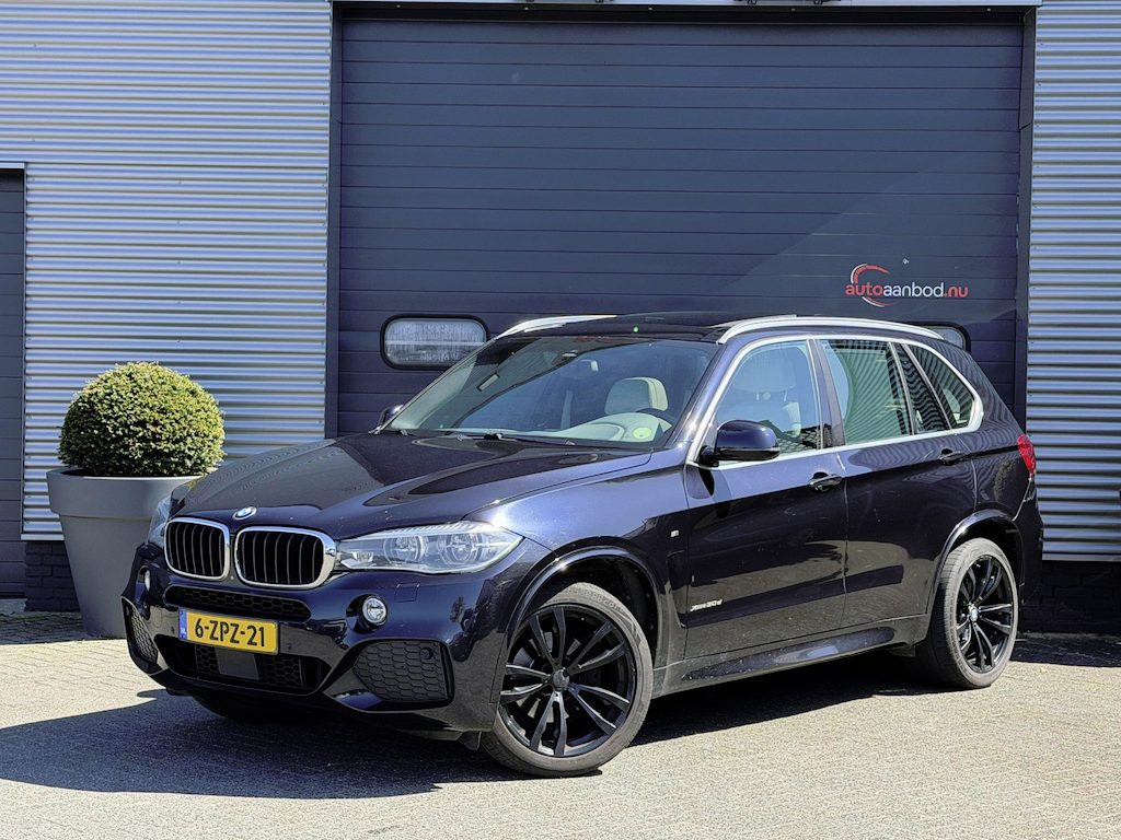 BMW X5 xDrive30d High Executive 7p. M-Sport | Panoramadak | 360* Camera | Head-Up Display | Trekhaak |