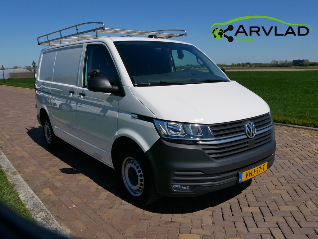 Volkswagen Transporter 2.0 TDI L1H1 32 110kW AC ** 10999 EX BTW **