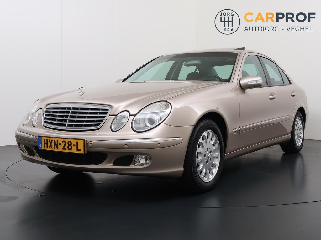 Mercedes-Benz E-klasse 240 Elegance Schuifdak Trekhaak Youngtimer