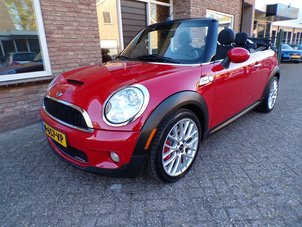 MINI John Cooper Works Mini Cabrio 1.6