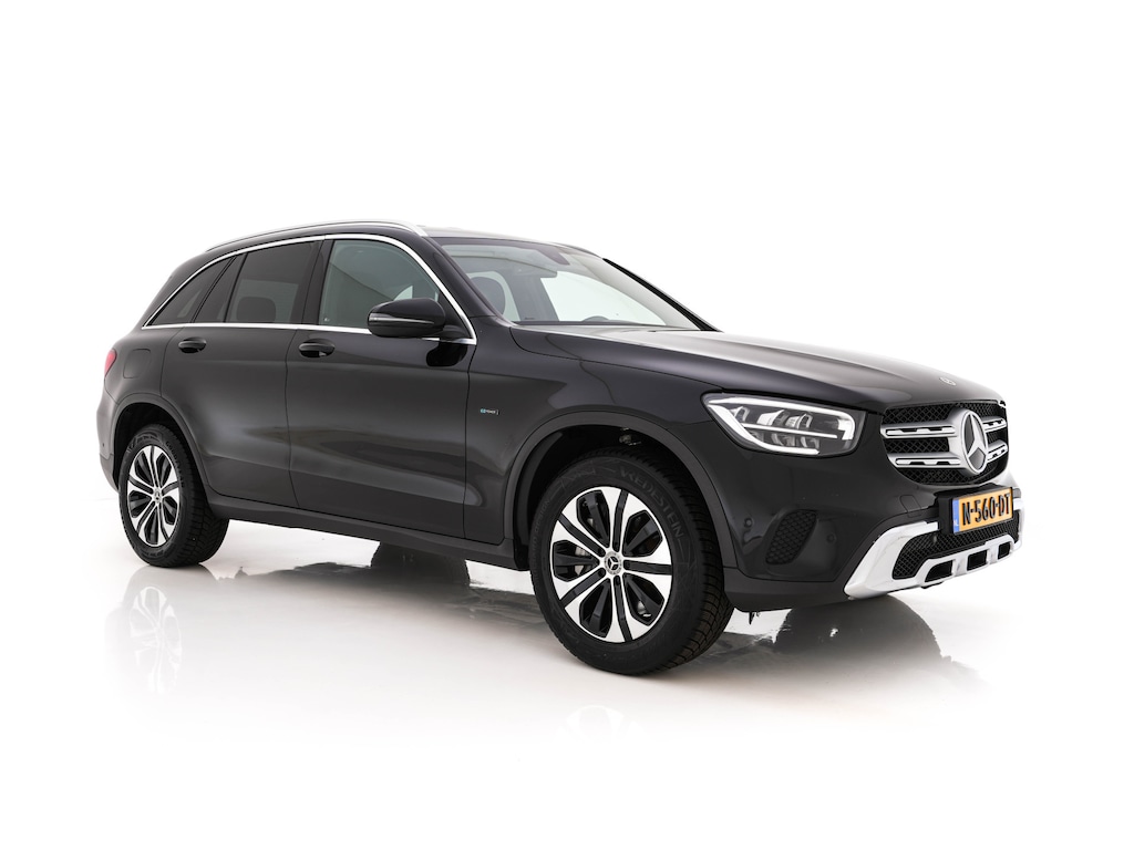 Mercedes-Benz GLC 300e 4MATIC Business Solution (Plug-In) {SoH-94%} (INCL-BTW) *LEATHER | FULL-LED | DIGI-COCKPIT | KEYLESS | DAB | HEATED-SPORTSEATS | CAMERA | PRIVACY-GLASS | NAVI-FULLMAP | ECC | PDC | CRUISE | 18''ALU*