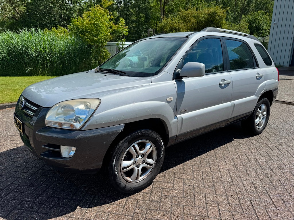 Kia Sportage 2.0 CVVT Comfort AIRCO PARKEERSENSOR ACHTER NIEUWE APK/HALFLEDER