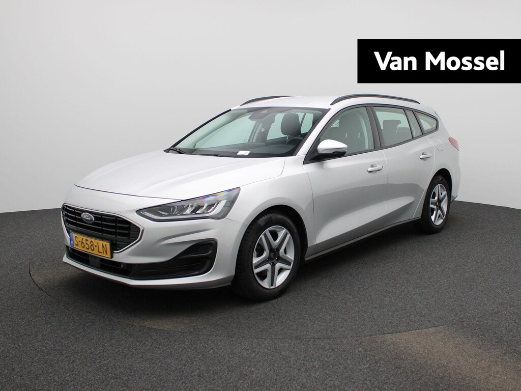 Ford Focus Wagon 1.0 EcoBoost Hybrid Connected | parkeer sensoren | Navigatie | Airco | Cruise control | DAB | Bluetooth | Apple carplay |