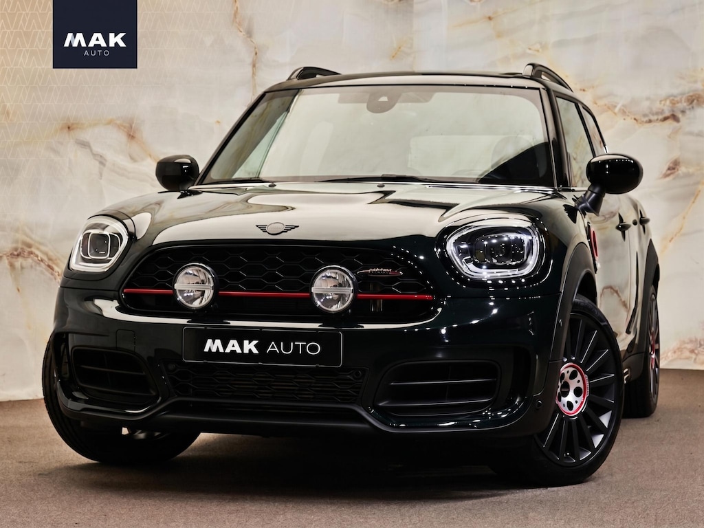 MINI Countryman 2.0 JCW ALL4 John Cooper Works , Akrapovič, Rallye Spoke, pano, HUD, LED-kopl., memory, 19", keyless, sport.stl., privacy