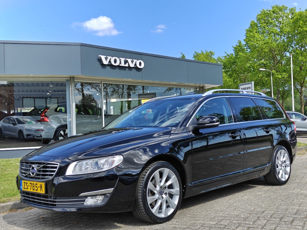 Volvo V70 T4 190PK Automaat Polar+ | ACC | Elektr. Kofferklep | Stoelverwarming | PDC V+A | Trekhaak |