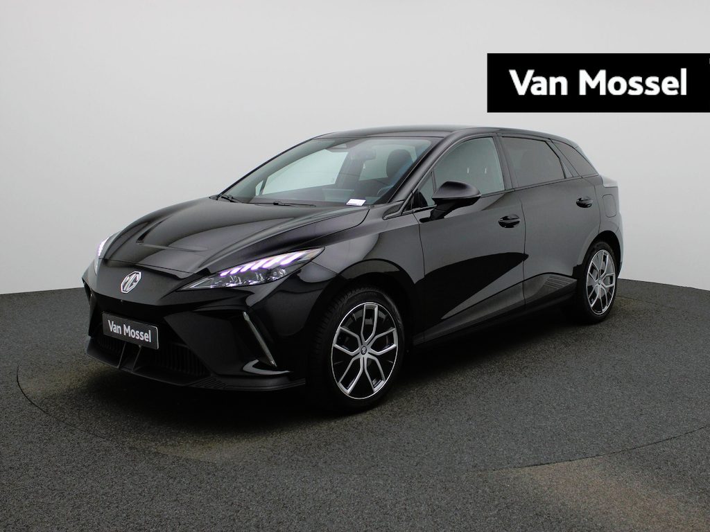 MG MG4 Long Range Luxury 64kWh | All-Season banden | Navi | Led Koplampen | 360 Camera | Stoelverwarming | CarPlay | MG i-Smart