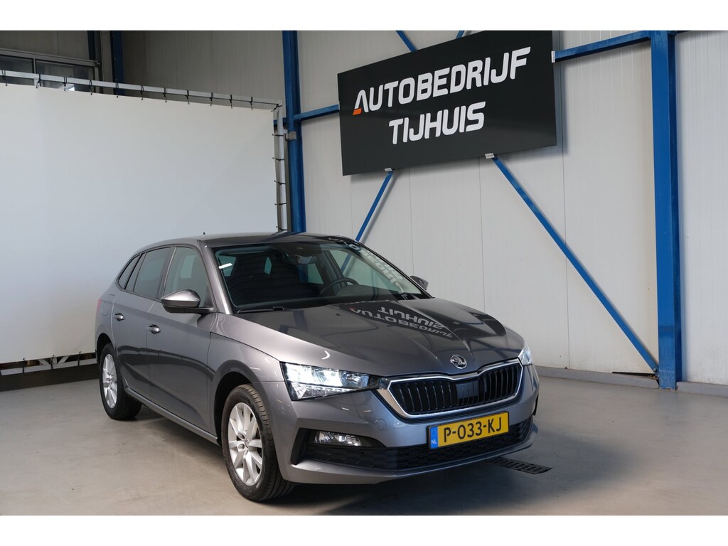 Skoda Scala 1.0 TSI Ambition - N.A.P. Airco, Carplay, Cruise, PDC.